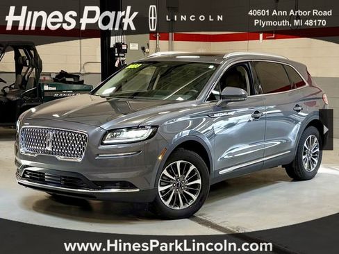 Used 2023 Lincoln Nautilus Reserve w/ Luxury Package image 1