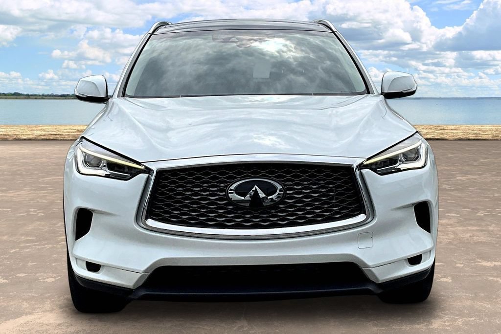 Used 2023 INFINITI QX50 Luxe FWD image 2