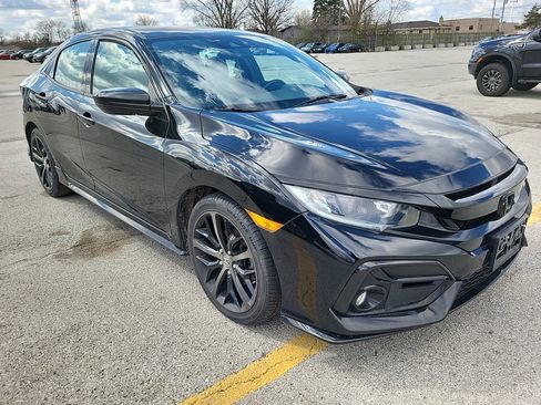 Used 2021 Honda Civic Sport image 2