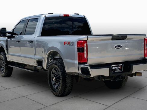 Used 2024 Ford F250 XL w/ STX Appearance Package AWD/4WD image 12