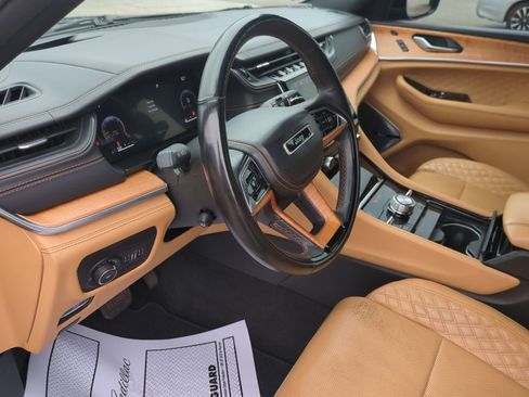 Used 2021 Jeep Grand Cherokee L Summit image 10