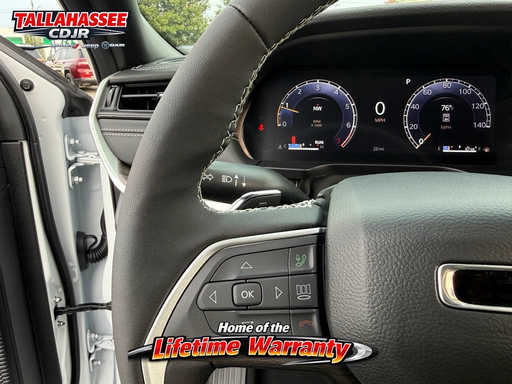New 2026 Jeep Grand Cherokee Limited RWD image 19