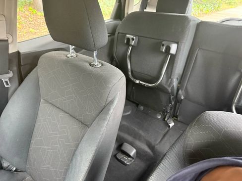 Used 2015 Honda Fit EX-L image 18