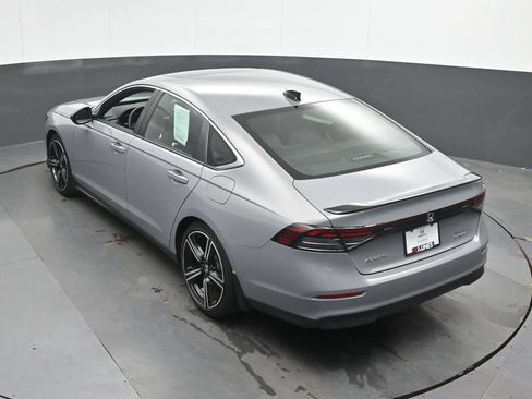 Used 2024 Honda Accord Sport image 30