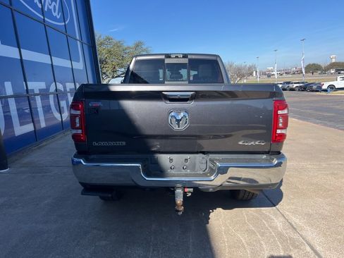 Used 2022 RAM 2500 Laramie w/ Chrome Appearance Group image 6