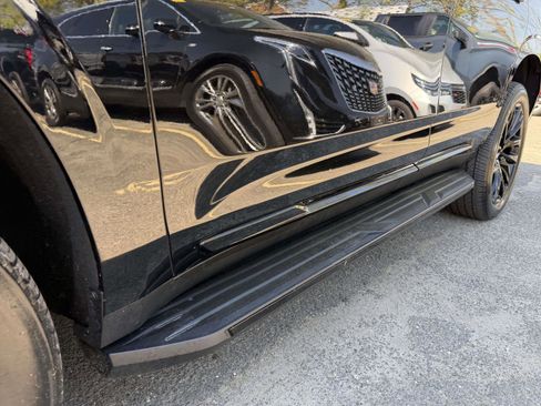 Certified 2024 Cadillac Escalade Sport w/ LPO, ONYX Package AWD/4WD image 9