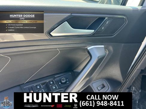 Used 2024 Volkswagen Tiguan SE AWD/4WD image 25