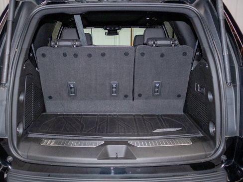 Certified 2023 Chevrolet Tahoe Z71 w/ Luxury Package image 14