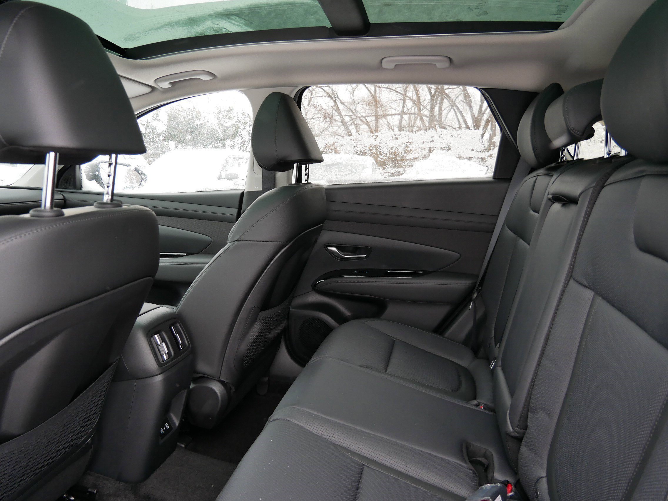 New 2026 Hyundai Tucson Limited AWD/4WD image 8