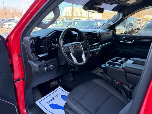 Used 2022 GMC Sierra 1500 Elevation image 12