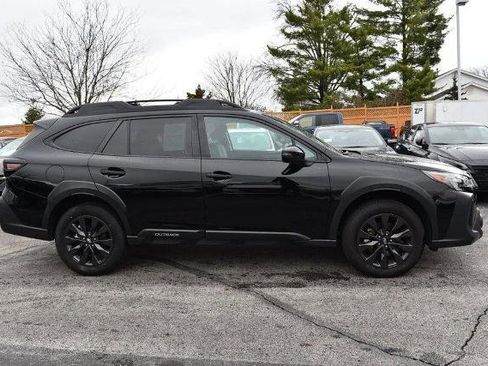 Used 2025 Subaru Outback Onyx Edition image 5