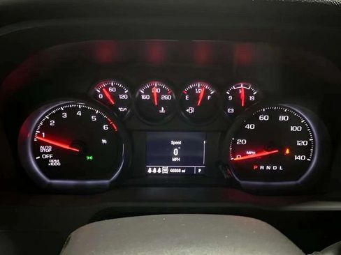 Used 2025 Chevrolet Silverado 1500 Custom Trail Boss w/ LPO, Dark Essentials Package AWD/4WD image 84