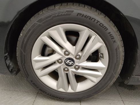 Used 2019 Hyundai Elantra Value Edition w/ Cargo Package FWD image 31