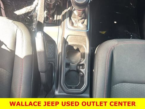 Used 2019 Jeep Wrangler Unlimited Rubicon AWD/4WD image 17