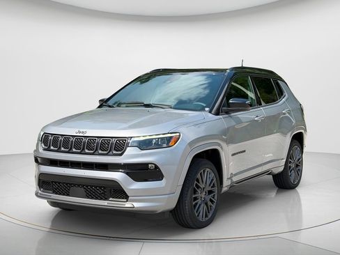 Used 2023 Jeep Compass High Altitude AWD/4WD image 1