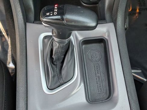 Used 2022 Dodge Charger SXT image 21