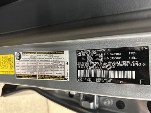 Certified 2025 Lexus RX 450h AWD w/ Convenience Package image 35