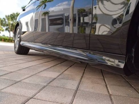 Used 2014 Mercedes-Benz E 250 BlueTEC Sedan image 27