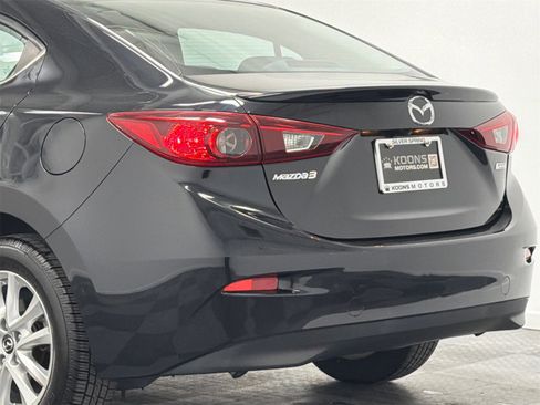 Used 2015 MAZDA MAZDA3 i Touring image 7