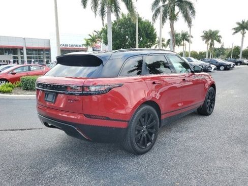 Used 2019 Land Rover Range Rover Velar R-Dynamic SE image 4