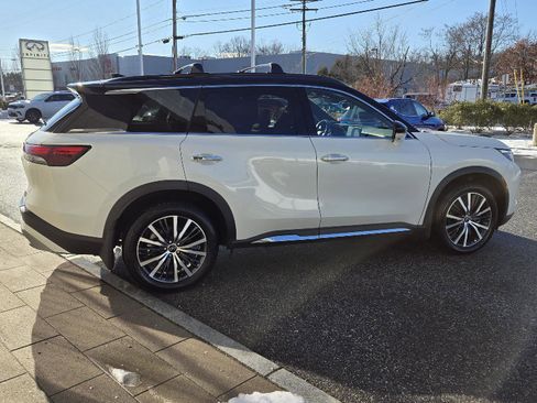 Certified 2025 INFINITI QX60 Autograph w/ Cargo Package image 15