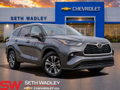 Used 2021 Toyota Highlander XLE