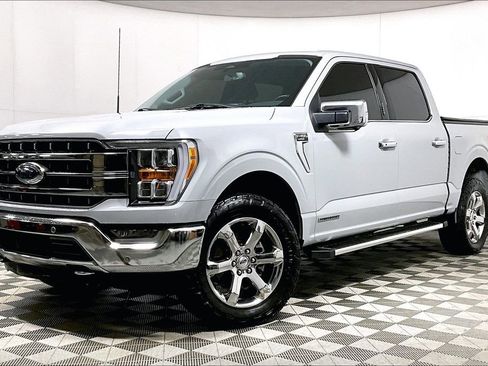 Used 2023 Ford F150 Lariat w/ Max Trailer Tow Package image 2