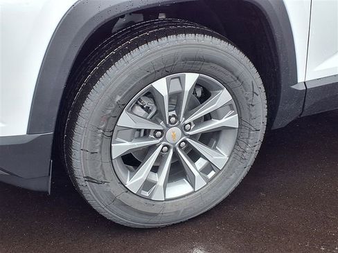 New 2026 Chevrolet Equinox LT image 22