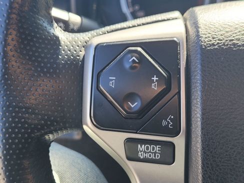 Used 2023 Toyota 4Runner Limited image 26