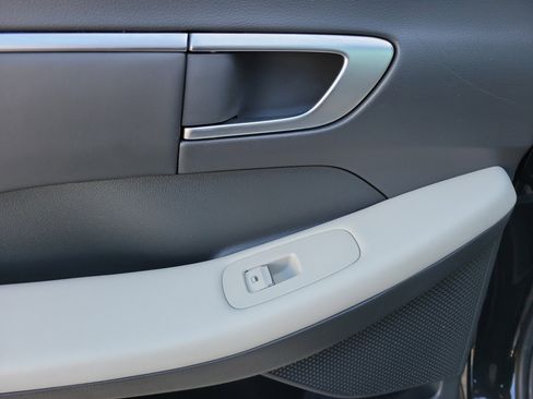 Used 2024 Hyundai Sonata SEL FWD image 25