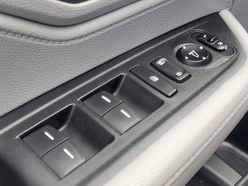 Used 2023 Honda Odyssey EX-L image 8