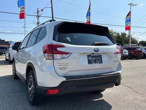 Used 2022 Subaru Forester Premium w/ Popular Package #1 image 5