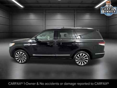 Used 2022 Lincoln Navigator Reserve image 4