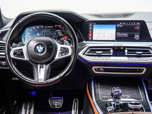 Used 2022 BMW X7 M50i w/ Executive Package AWD/4WD image 17