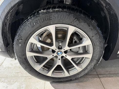 New 2026 BMW X5 xDrive40i w/ Climate Comfort Package image 8