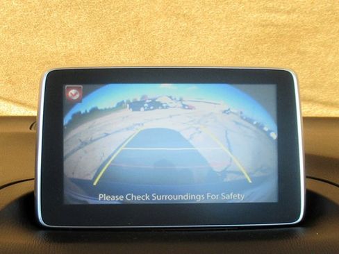 Used 2015 MAZDA MAZDA3 i Grand Touring image 25