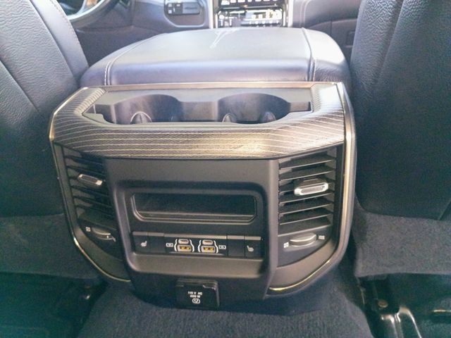 Used 2022 RAM 3500 Limited AWD/4WD image 73