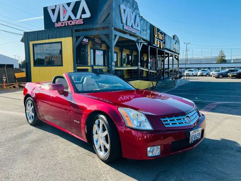 Used 2008 Cadillac XLR image 10