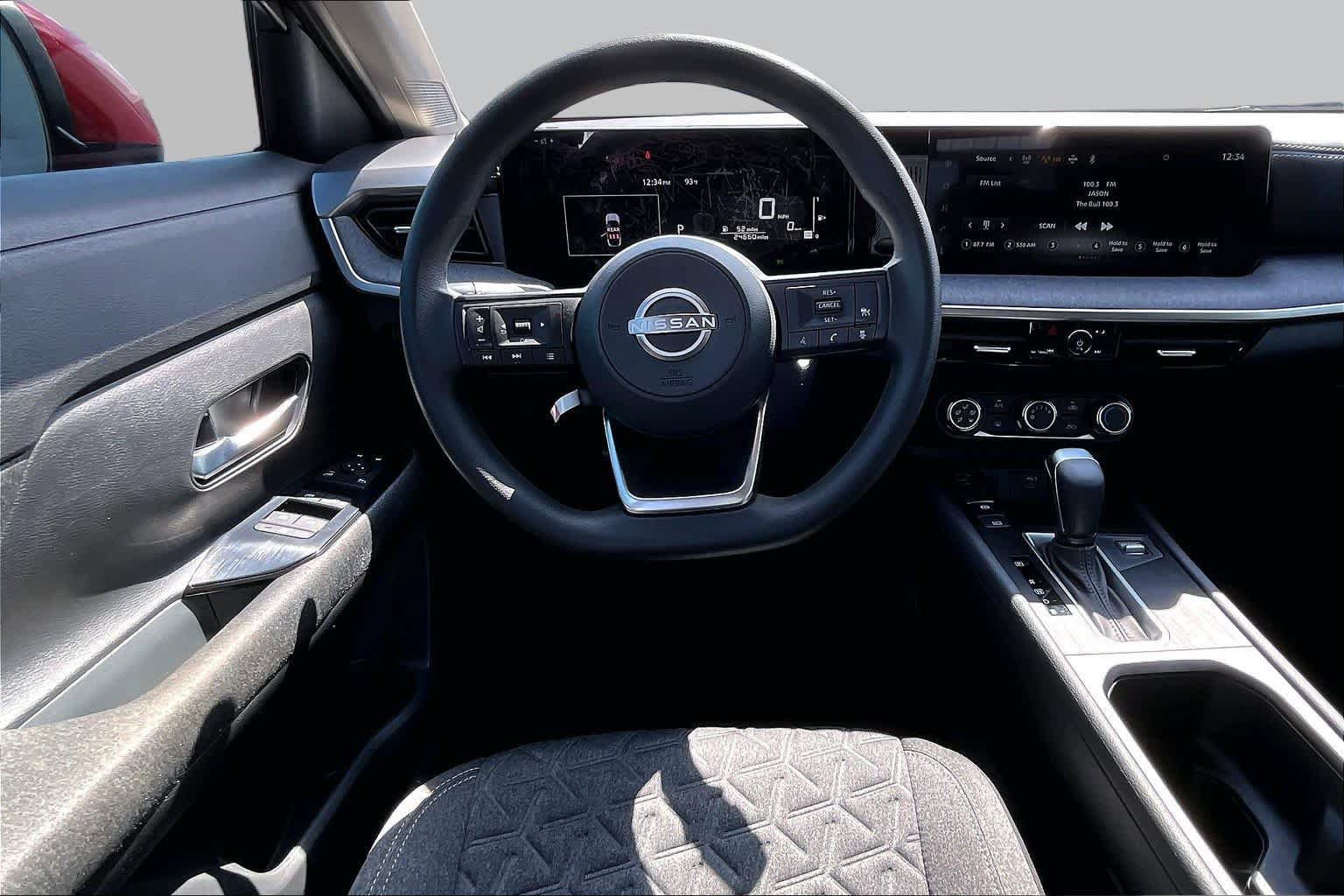Certified 2025 Nissan Kicks SV FWD image 6