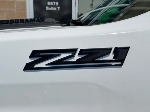 Used 2025 Chevrolet Silverado 2500 Custom w/ Custom Value Package AWD/4WD image 16