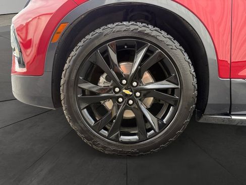 Used 2022 Chevrolet Blazer Premier w/ Enhanced Convenience Package AWD/4WD image 9