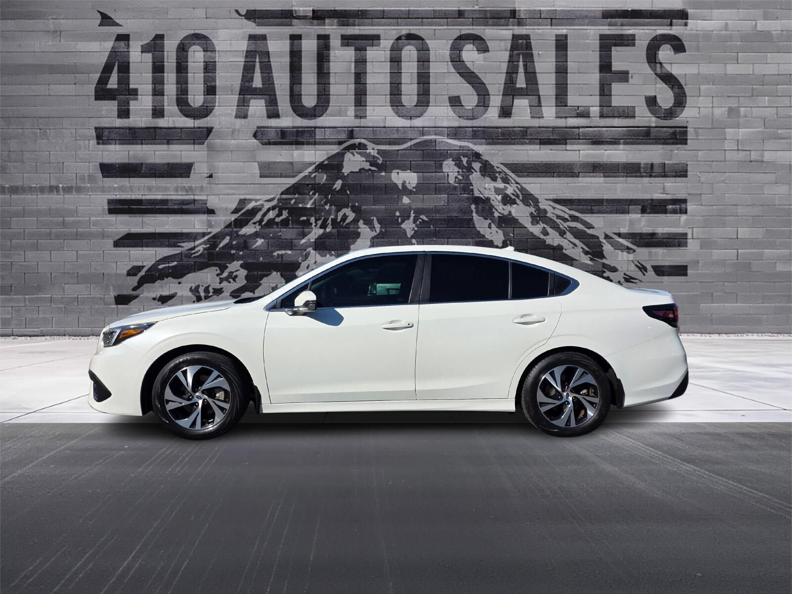 Used 2020 Subaru Legacy Premium AWD/4WD image 4