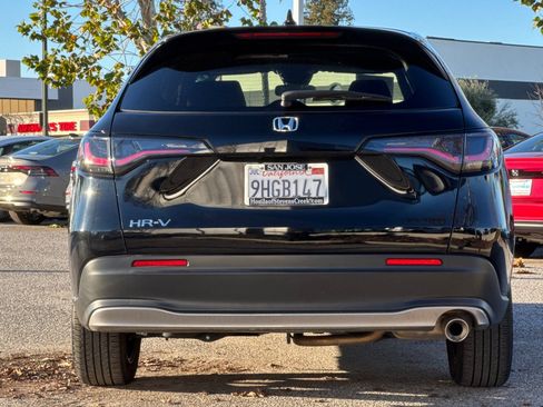 Used 2024 Honda HR-V Sport image 9