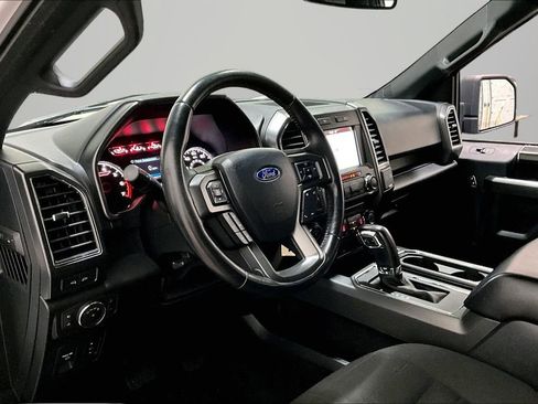 Used 2018 Ford F150 XLT w/ Equipment Group 302A Luxury image 18