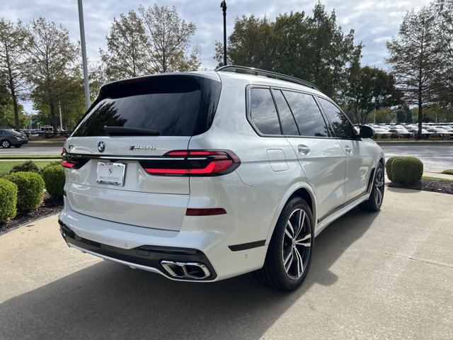 Certified 2025 BMW X7 M60i AWD/4WD image 5