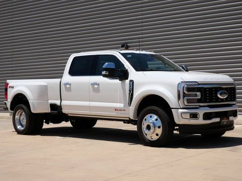 New 2026 Ford F450 Platinum w/ Platinum Plus Package AWD/4WD image 1