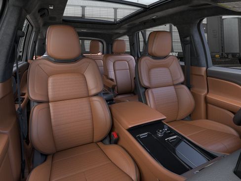 New 2026 Lincoln Aviator Black Label w/ Jet Appearance Package AWD/4WD image 10