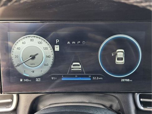 Used 2024 Hyundai Elantra SEL w/ Convenience Package FWD image 14