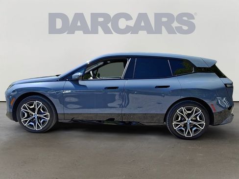 Used 2024 BMW iX xDrive50 w/ Premium Package AWD/4WD image 4