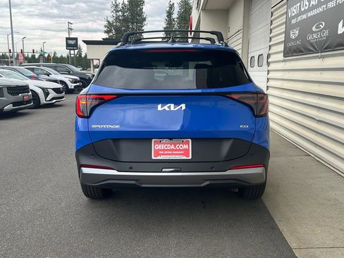 New 2026 Kia Sportage EX w/ EX Panorama Roof Package image 5